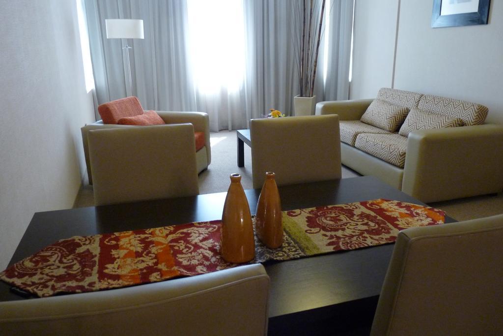 Land Plaza Hotel Баия-Бланка Экстерьер фото